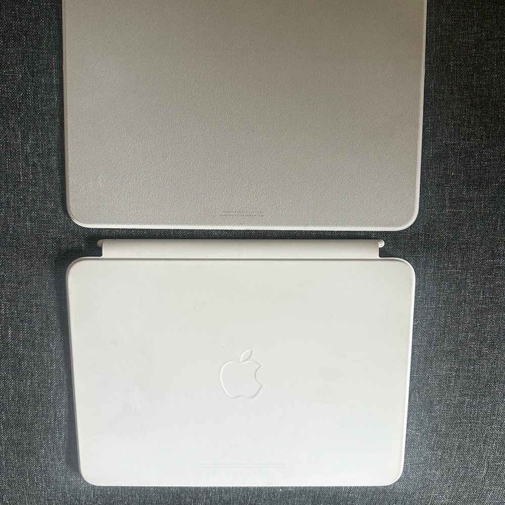 Apple Magic Keyboard Folio